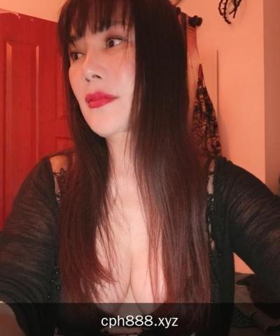 大奶甜美少妇