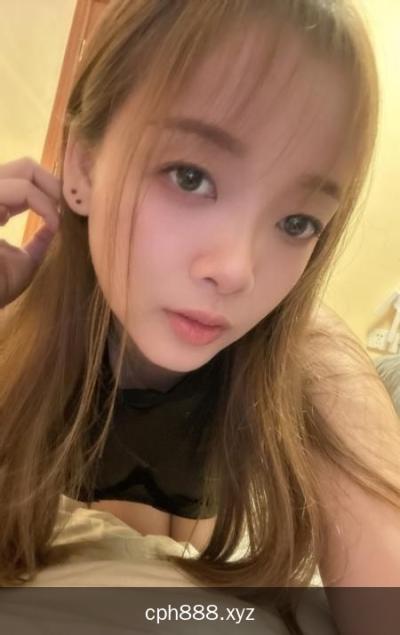 肤白少毛水多小姐姐