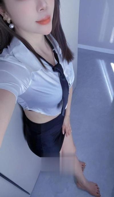 喷水小骚货