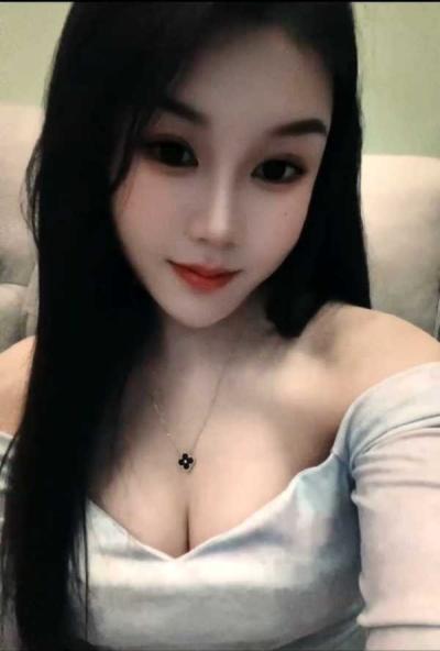 东莞南城清纯粉嫩妹妹-暖暖