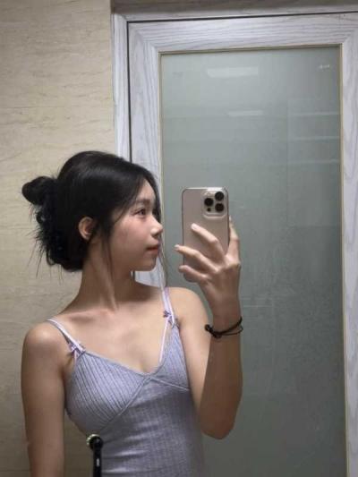 福田性感美女服务-草莓
