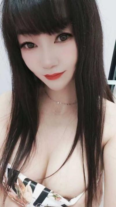龙华性感风骚服务-佳佳