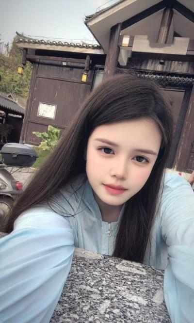 坂田甜美小艾