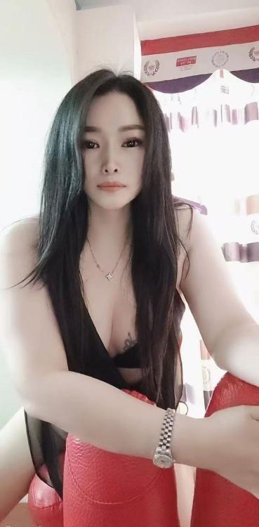 龙华服务配合风骚小妮