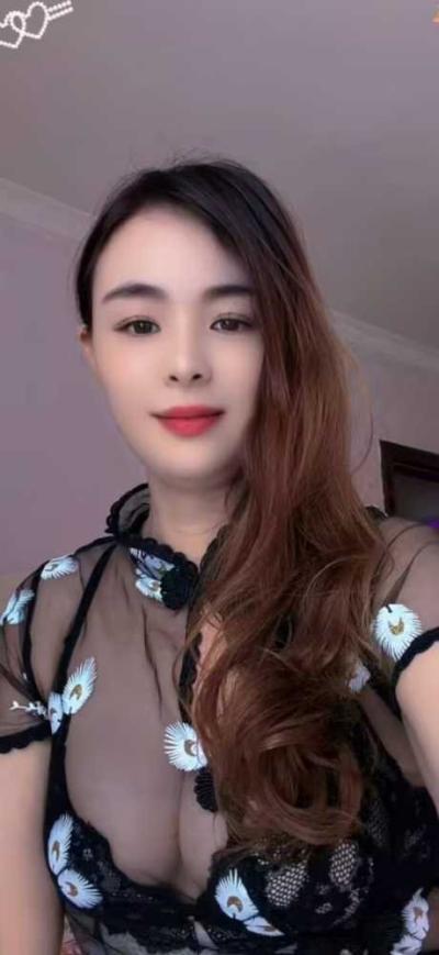 龙岗性感丰满少妇-玲儿