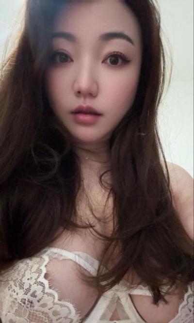 罗湖妖媚一笑