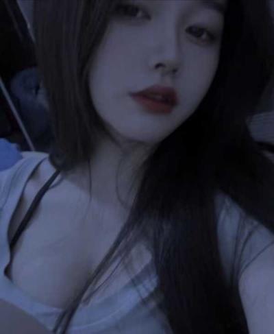 龙华新人初次下海服务-妞妞