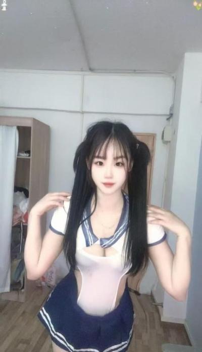 双马尾大胸婷婷