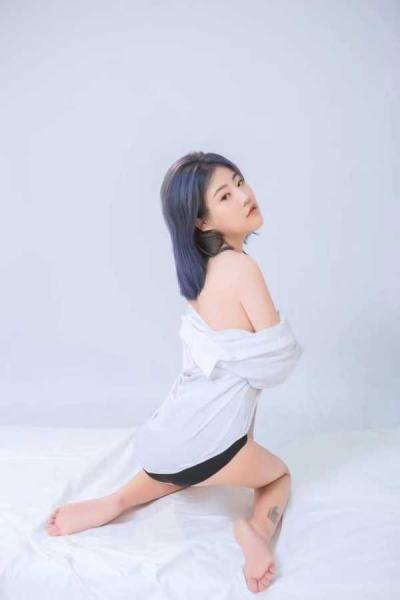 黄埔风骚舌吻新人
