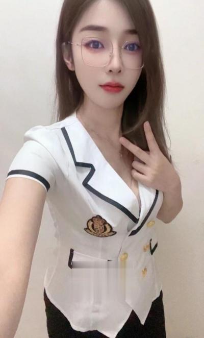 番禺区肤白貌美高挑大胸纯欲战神
