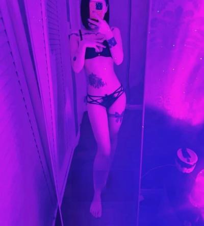 城西妖娆多姿小虾米