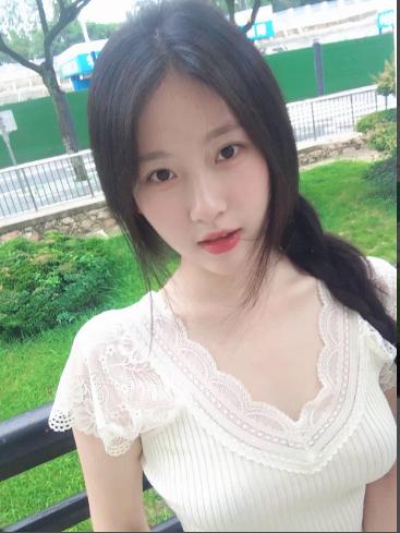 龙华00后真人服务可外出-甜心