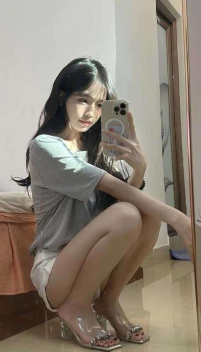 黄埔极品粉嫩女友