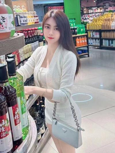 东莞高颜值大长腿小姐姐丹丹