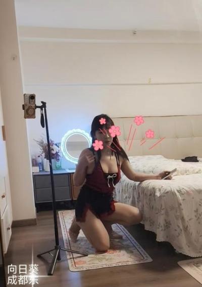颜射丝足淫妻