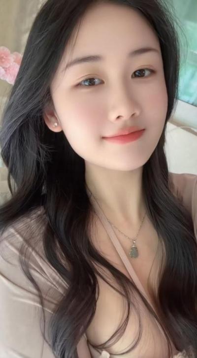 青岛00后鲜货极品小嫩妹