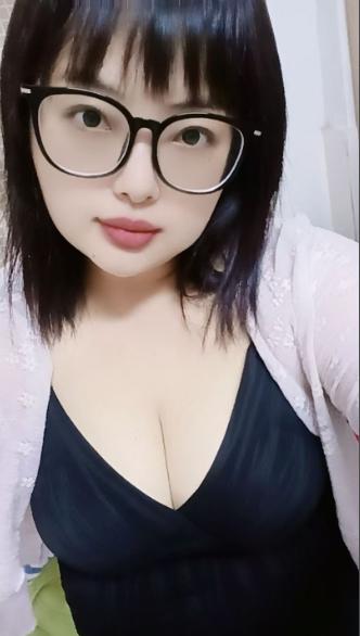 花都风骚逼紧水多服务好-妮妮
