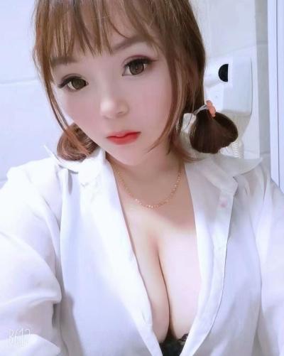 樱桃小舌十分滑嫩