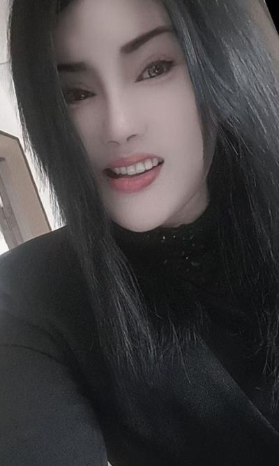 诱人小骚货逼紧水多