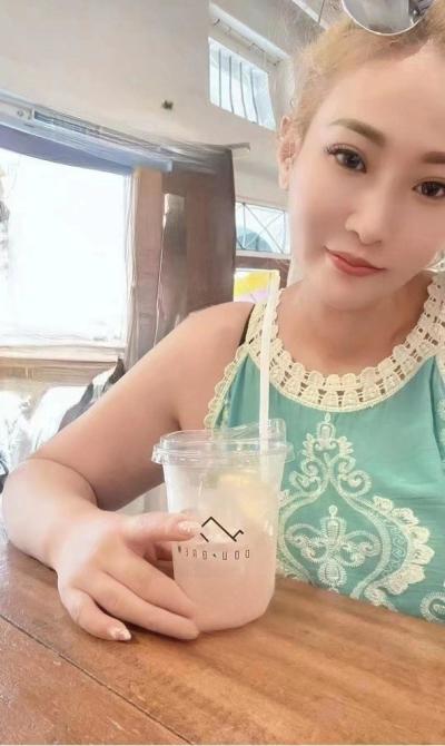 少妇小雪