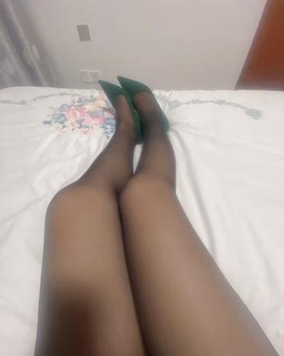 昆明美腿熟妇
