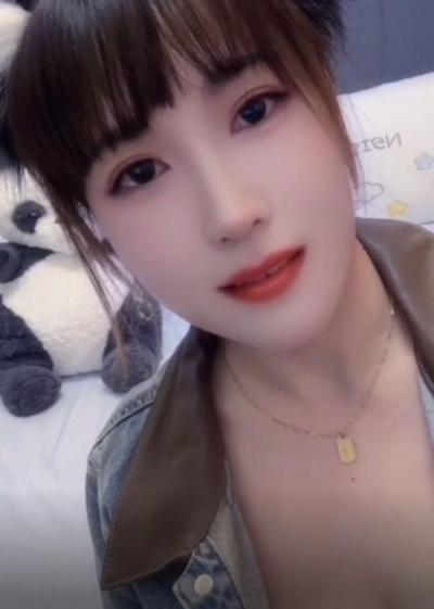 大胸姐绿茶