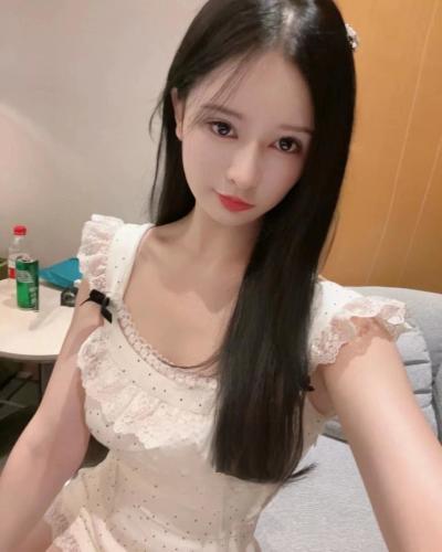 兼职三点粉嫩水多妹子