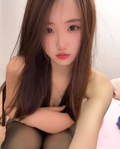 唇模大胸