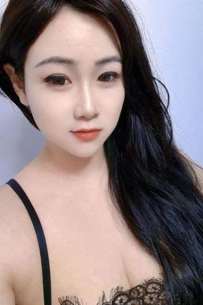 风骚乳神倩倩